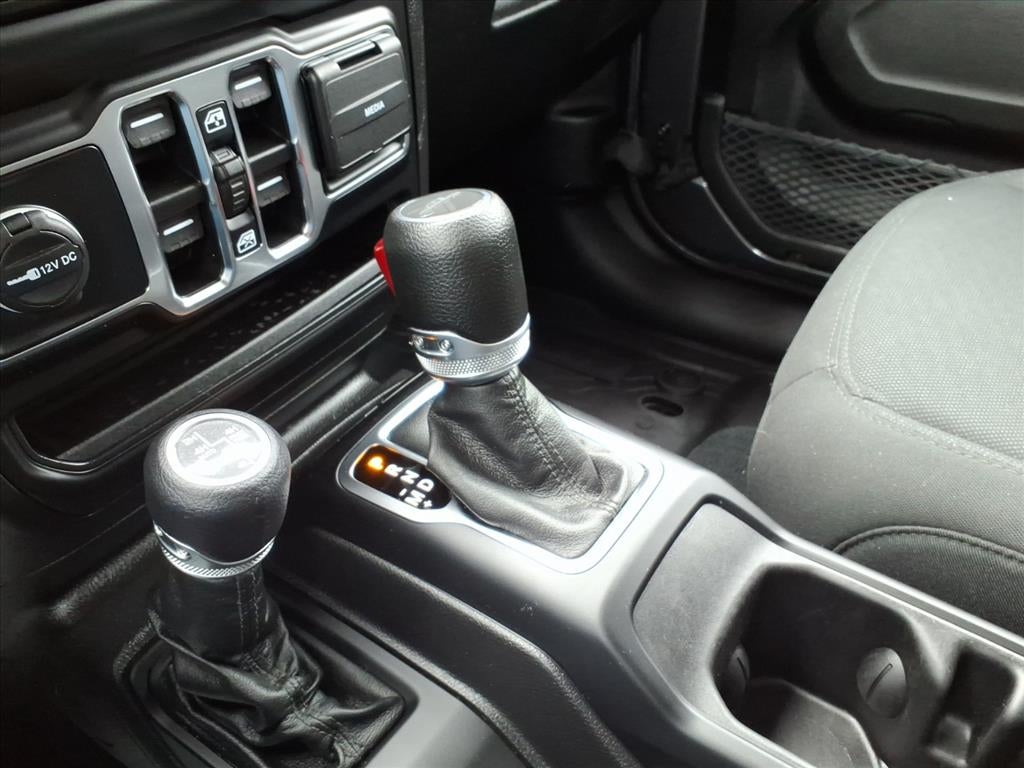 2022 Jeep Gladiator Sport S