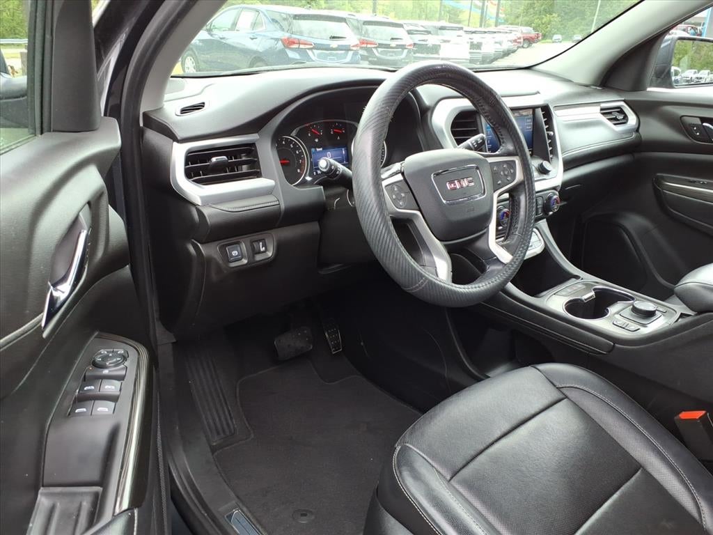 2020 GMC Acadia SLT