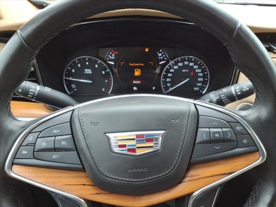 2019 Cadillac XT5 Platinum AWD