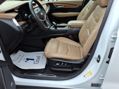 2019 Cadillac XT5 Platinum AWD