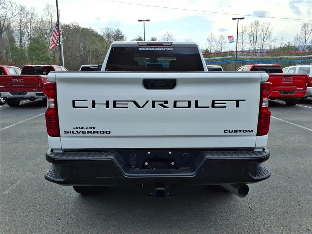 2024 Chevrolet Silverado 2500 HD Custom