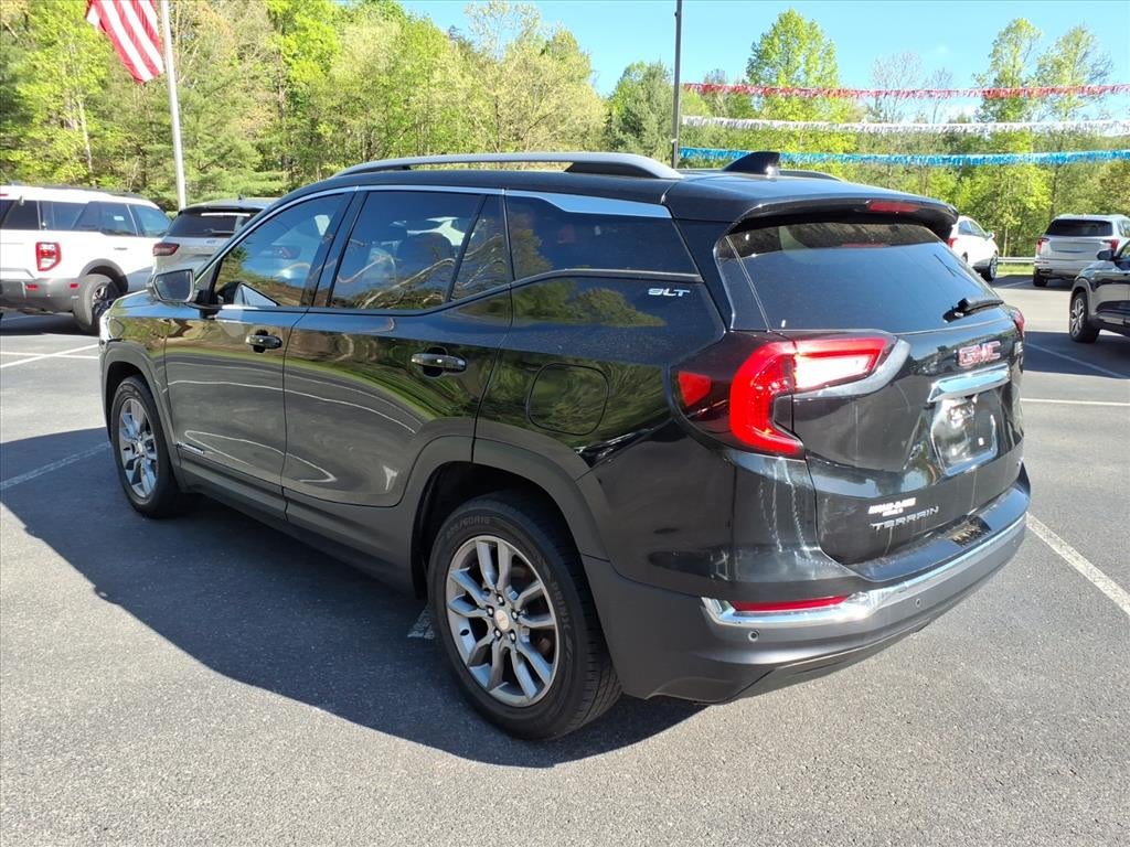 2022 GMC Terrain SLT