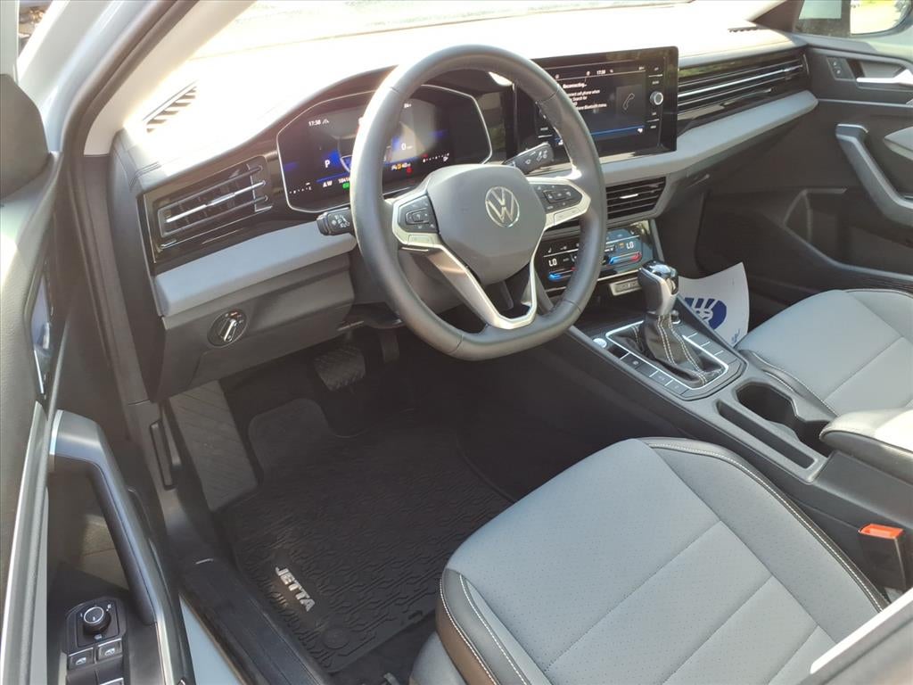 2025 Volkswagen Jetta SE