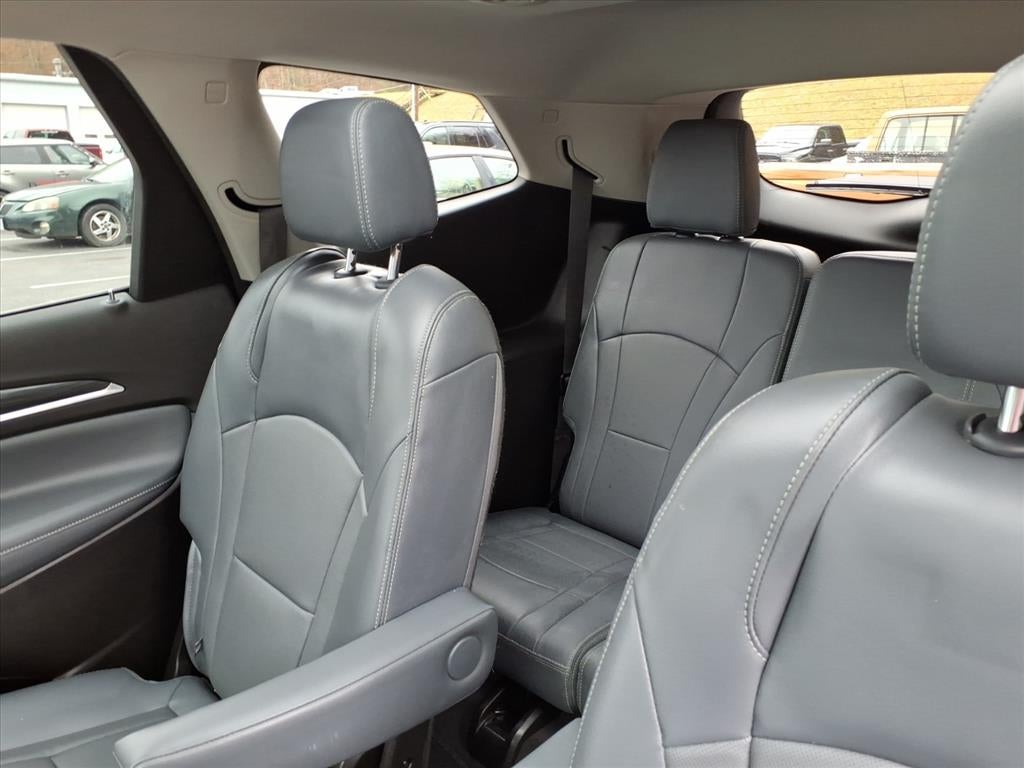 2020 Buick Enclave Essence