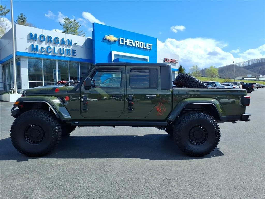2021 Jeep Gladiator Willys