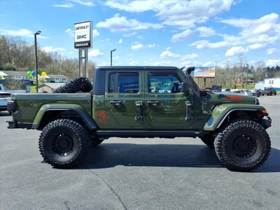 2021 Jeep Gladiator Willys