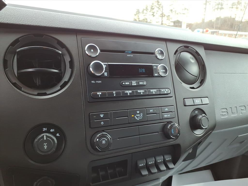 2015 Ford Super Duty F-250 SRW Lariat