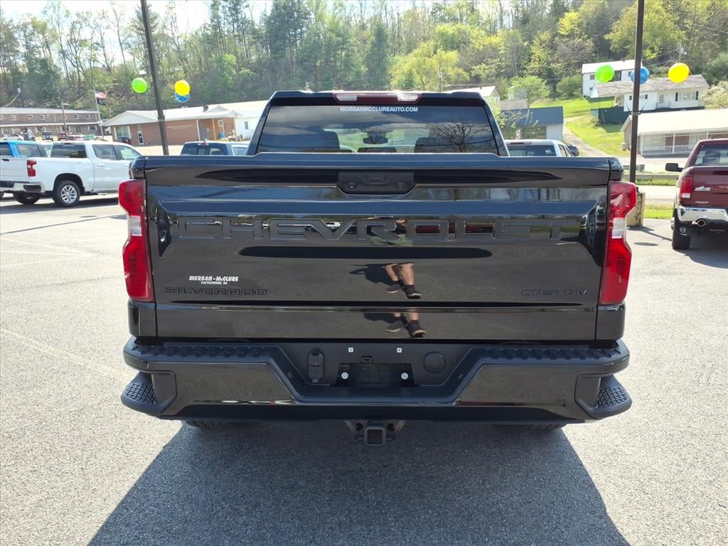 2023 Chevrolet Silverado 1500 Custom