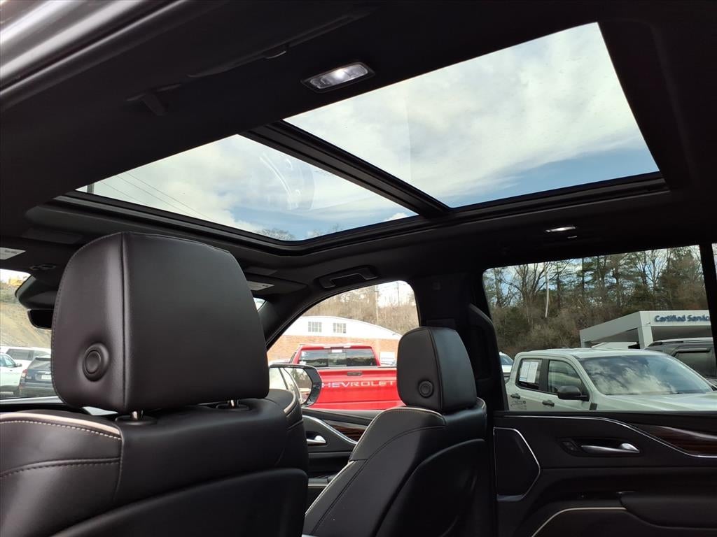 2023 Cadillac Escalade Premium Luxury