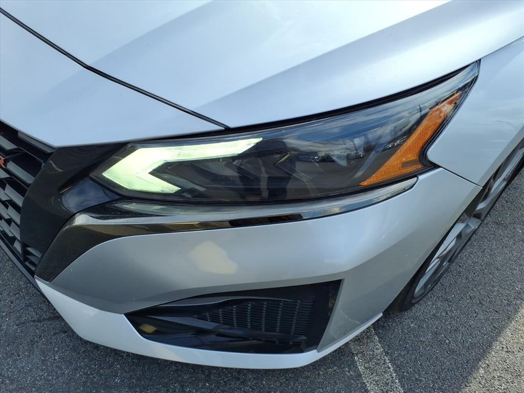 2023 Nissan Altima 2.0 SR