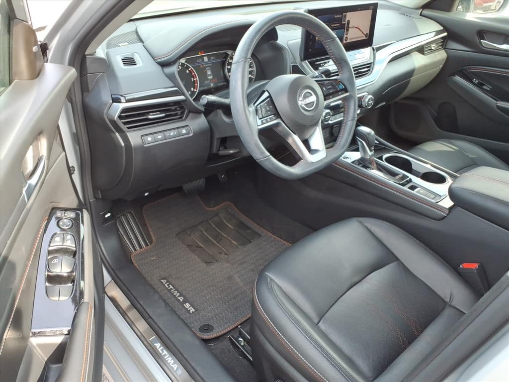 2023 Nissan Altima 2.0 SR