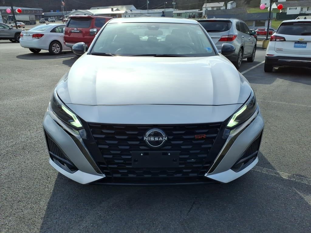 2023 Nissan Altima 2.0 SR