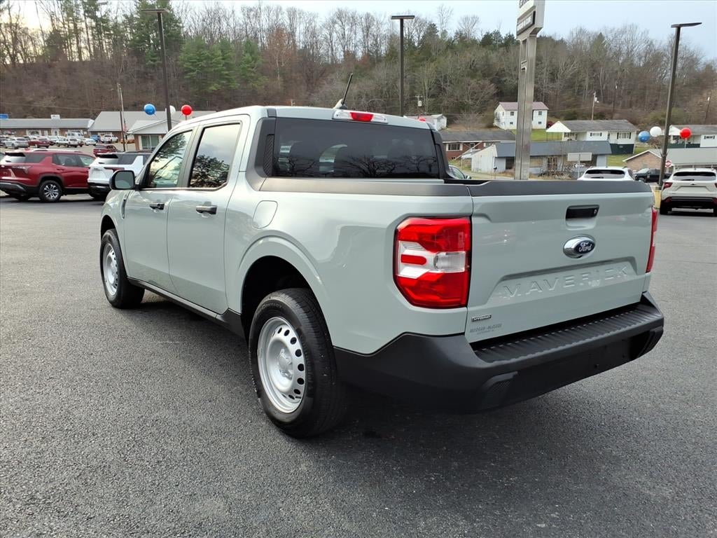 2024 Ford Maverick XL