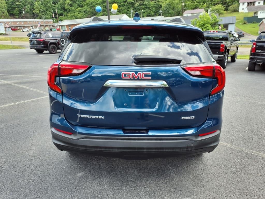 2021 GMC Terrain SLE