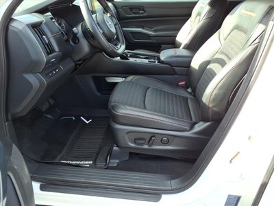 2025 Nissan Pathfinder Rock Creek