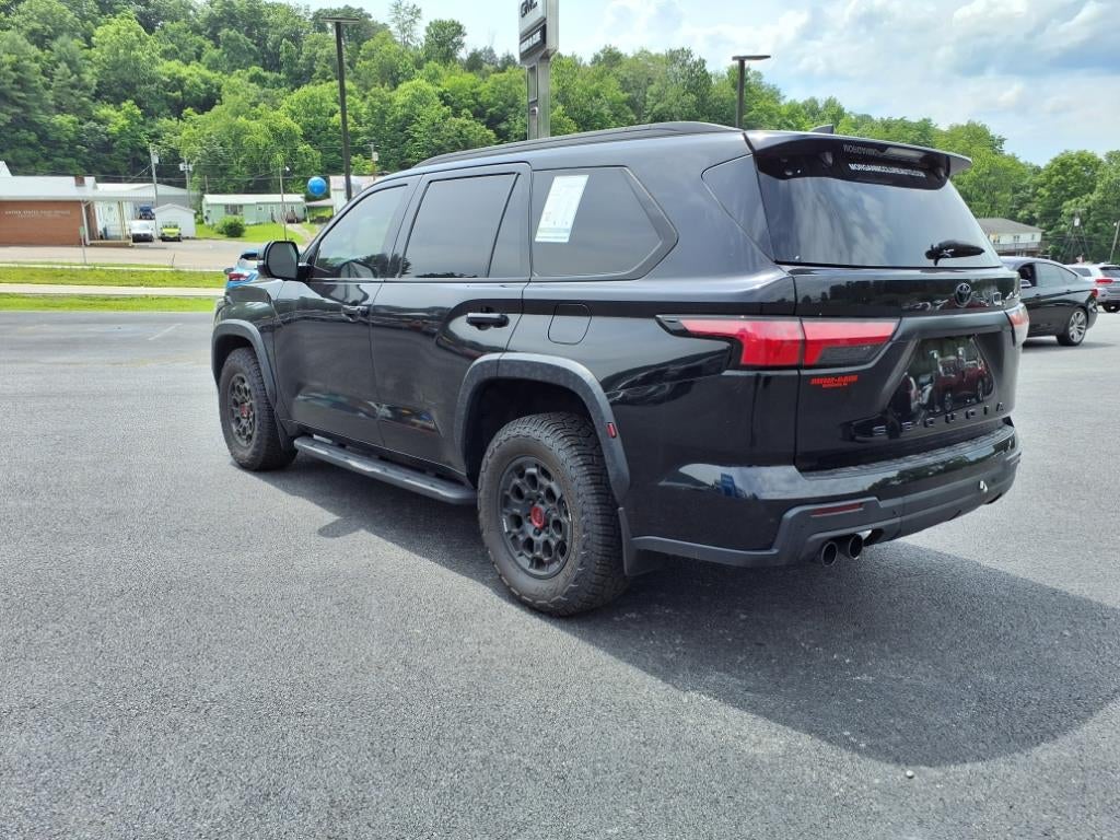 2024 Toyota Sequoia SR5