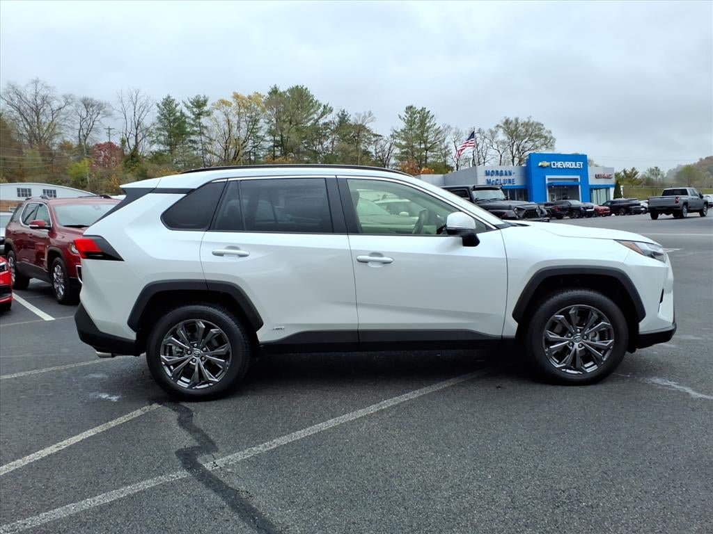 2024 Toyota RAV4 Hybrid XLE Premium